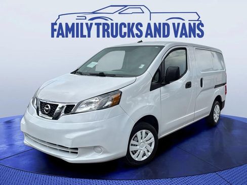 Used 2021 Nissan NV200 S FWD image 1