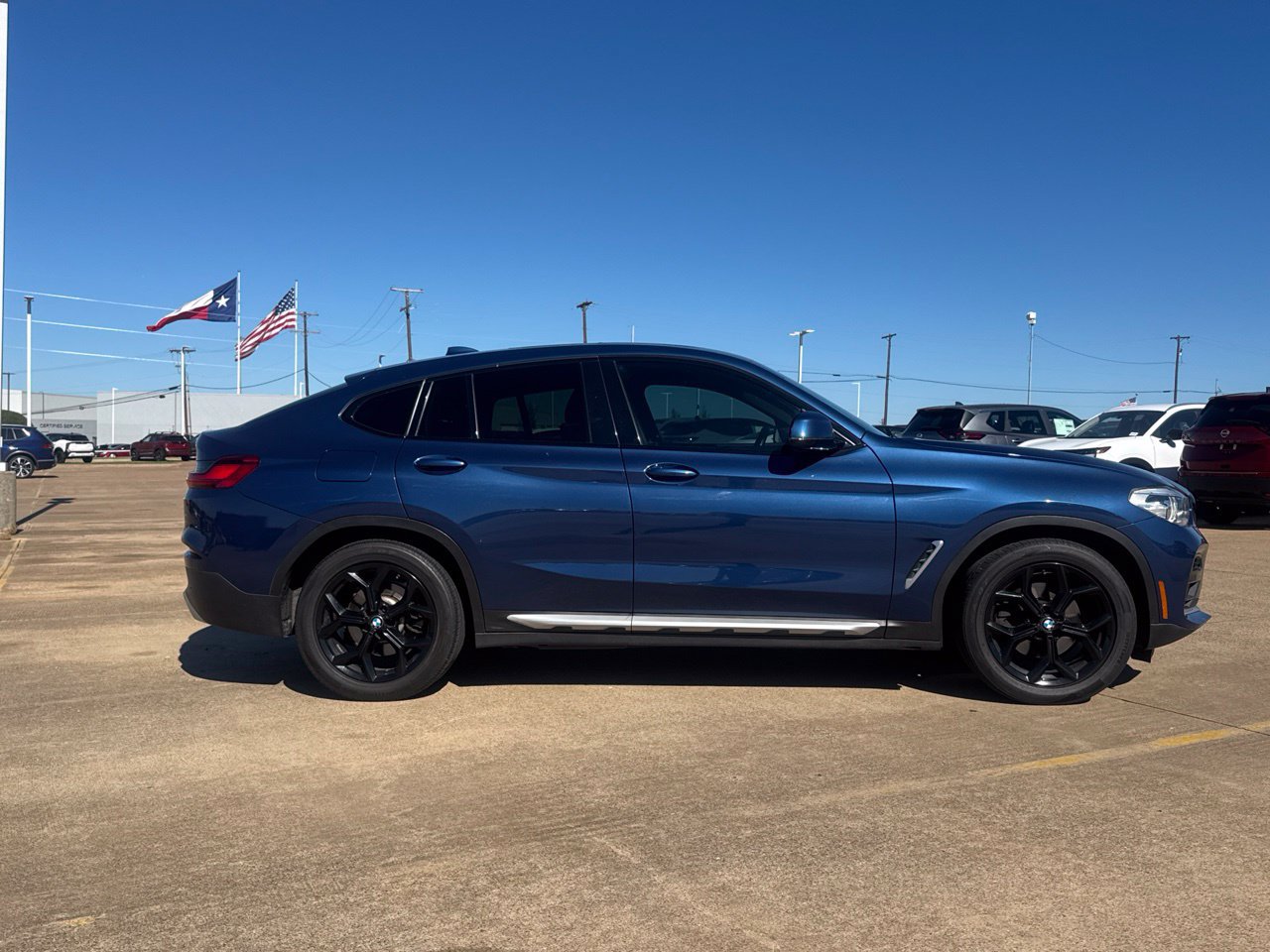 Used 2021 BMW X4 xDrive30i AWD/4WD image 32