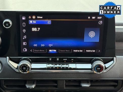 Used 2024 Chevrolet Colorado Trail Boss w/ Technology Package AWD/4WD image 23