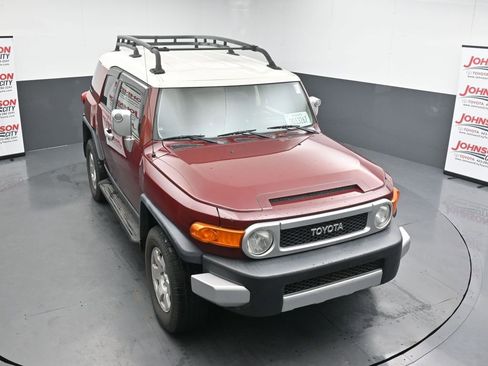 Used 2008 Toyota FJ Cruiser 4WD image 10