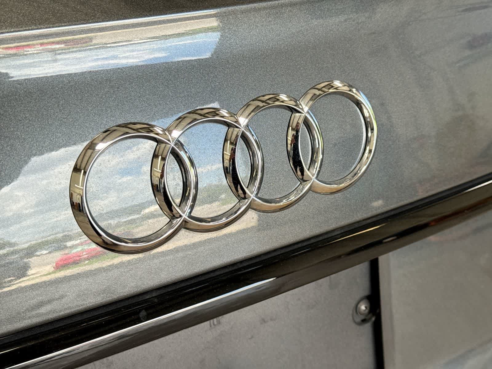 Used 2023 Audi SQ5 Premium Plus w/ Premium Plus Package AWD/4WD image 18