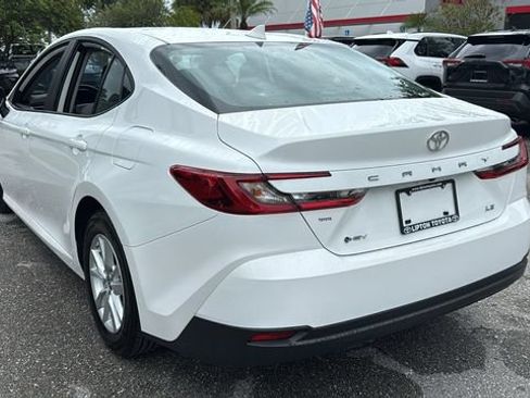 Certified 2025 Toyota Camry LE image 5