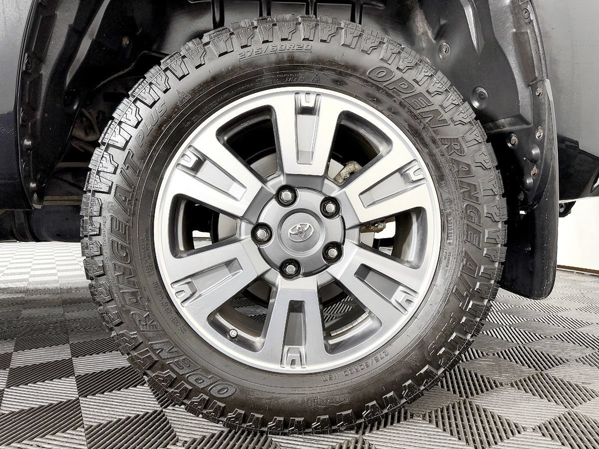 Used 2019 Toyota Tundra Platinum AWD/4WD image 24