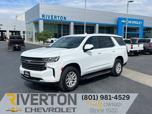 Used 2023 Chevrolet Tahoe LT w/ Luxury Package AWD/4WD image 1