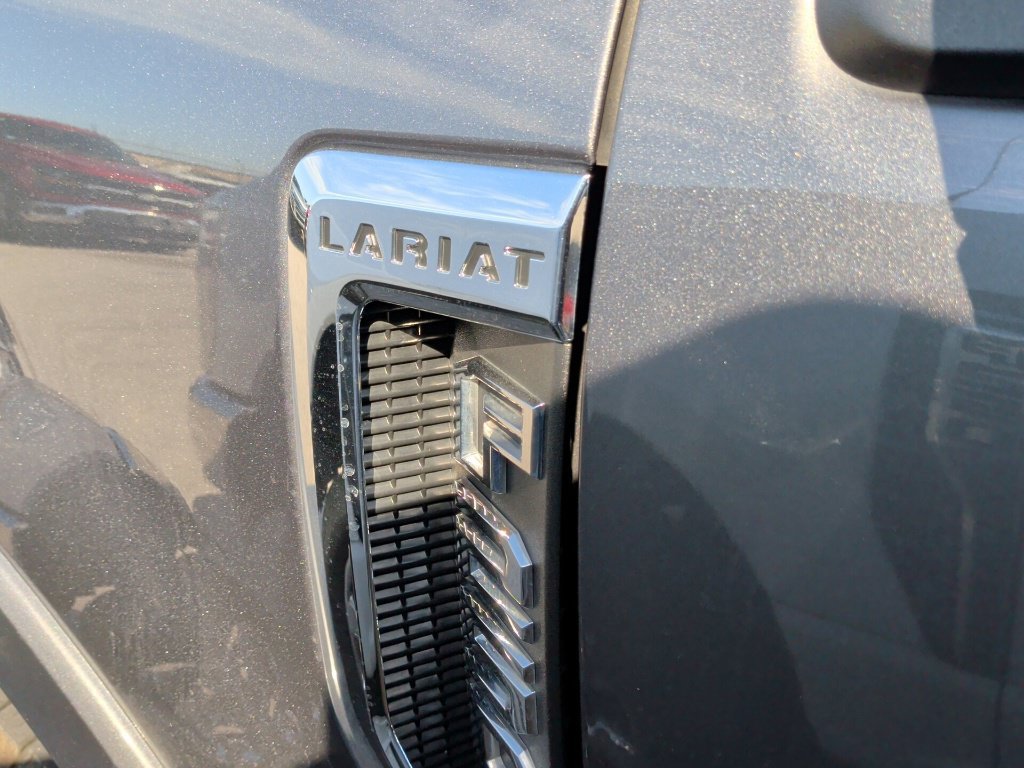Used 2022 Ford F250 Lariat w/ Tremor Off-Road Package AWD/4WD image 11