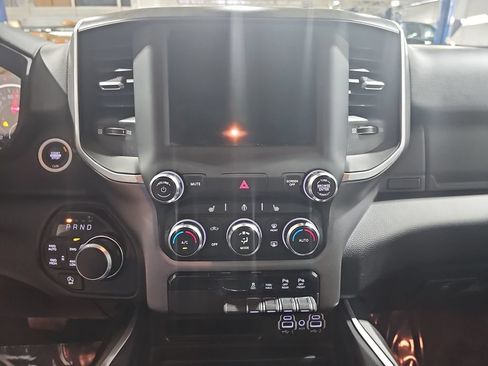 Used 2020 RAM 1500 Big Horn AWD/4WD image 23