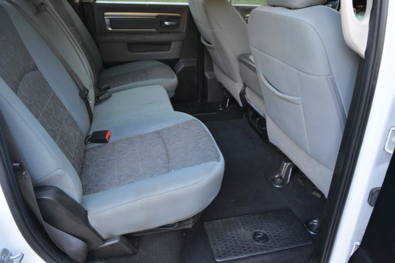 Used 2019 RAM 1500 Big Horn RWD image 17