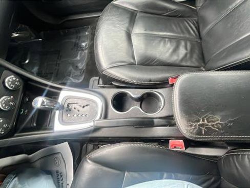 Used 2014 Chrysler 200 Limited image 18