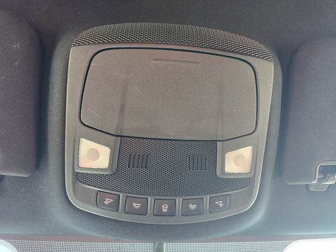 Used 2019 Lincoln MKC Premiere FWD image 25