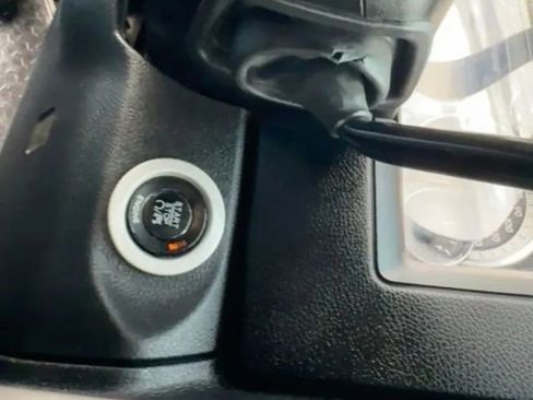 Used 2014 RAM 3500 Laramie AWD/4WD image 22