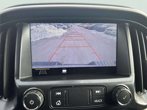 Used 2019 Chevrolet Colorado Z71 image 25