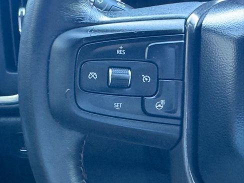 Used 2022 GMC Sierra 2500 AT4 w/ Gooseneck/5TH Wheel Package AWD/4WD image 8