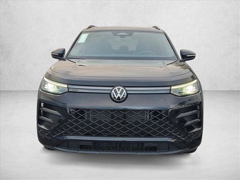 New 2026 Volkswagen Tiguan SE R-Line image 6