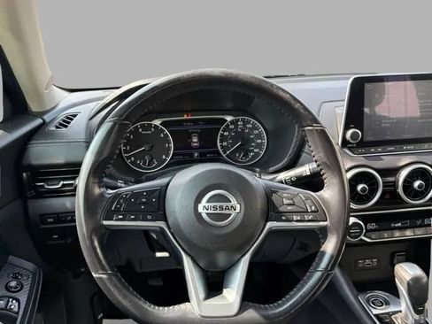 Used 2020 Nissan Sentra SV FWD image 22