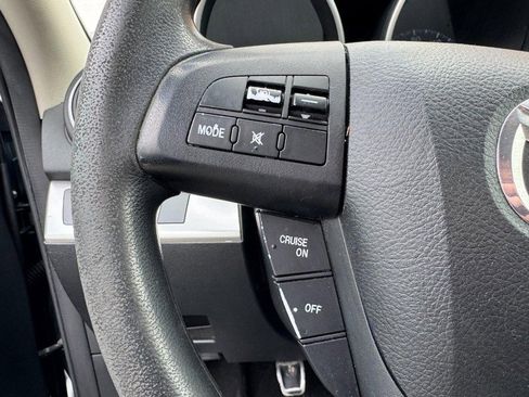 Used 2013 MAZDA MAZDA3 i Sport image 15