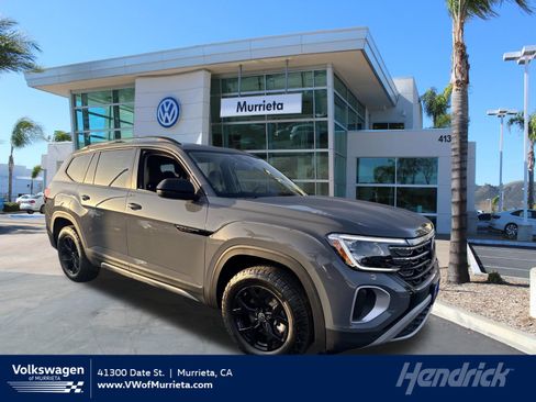 New 2026 Volkswagen Atlas Peak Edition AWD/4WD image 1