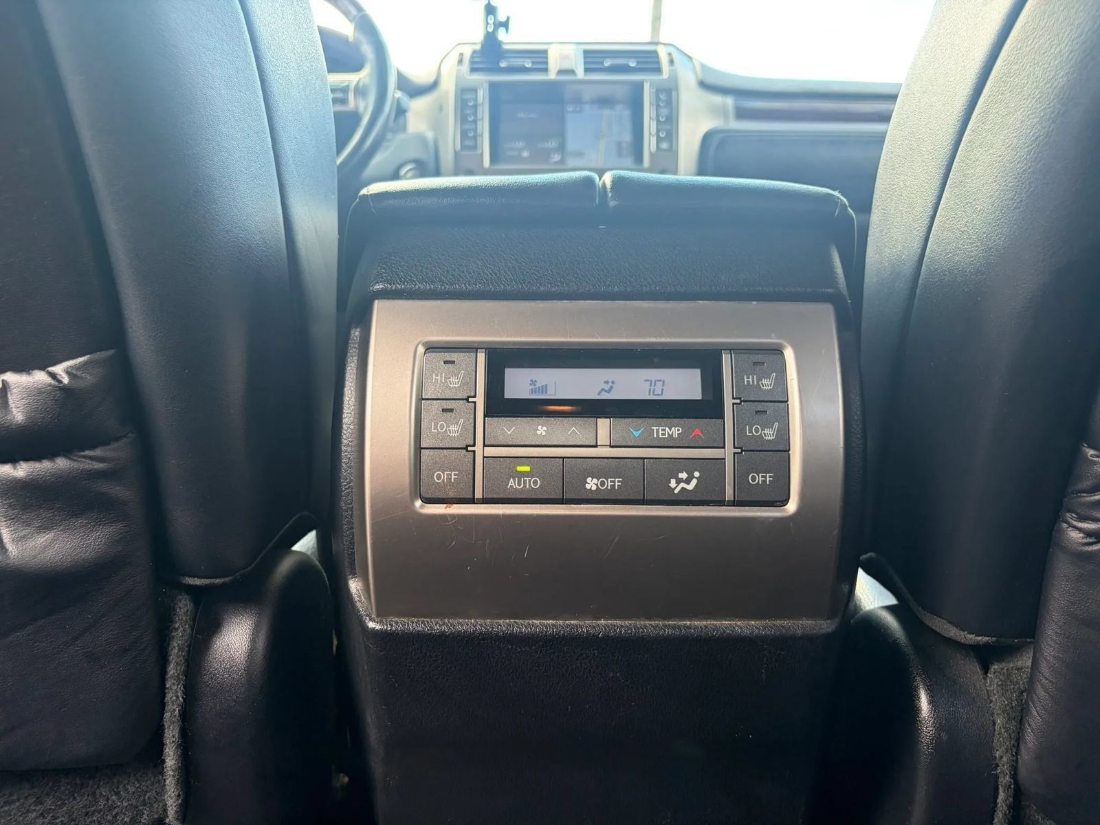 Used 2018 Lexus GX 460 Premium AWD/4WD image 27
