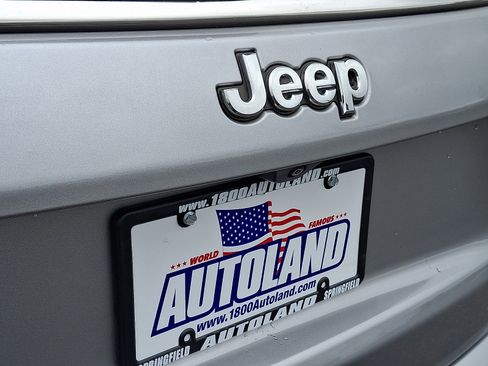 Used 2022 Jeep Compass Latitude AWD/4WD image 30