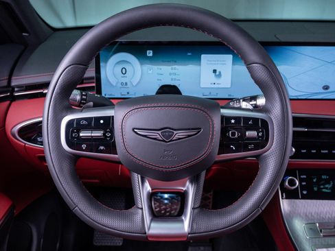 New 2026 Genesis GV70 2.5T Sport Prestige AWD/4WD image 15
