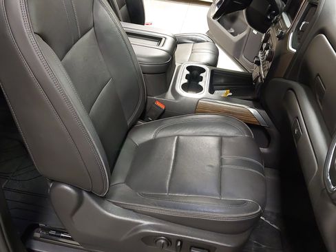 Used 2021 Chevrolet Silverado 1500 High Country w/ Technology Package image 26