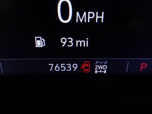 Used 2022 Chevrolet Silverado 2500 LT w/ Convenience Package image 17