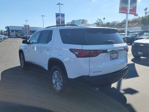 Used 2023 Chevrolet Traverse LT image 6