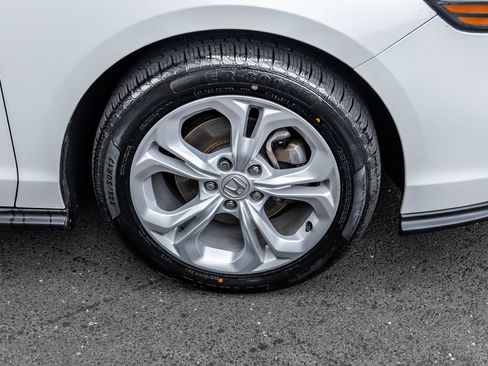 Used 2023 Honda Accord LX image 10
