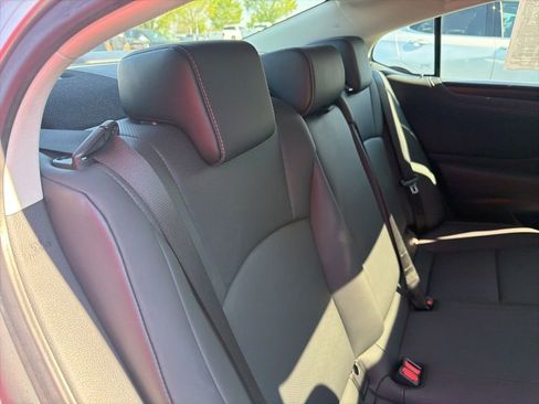 Used 2023 Lexus ES 350 w/ Premium Package FWD image 42