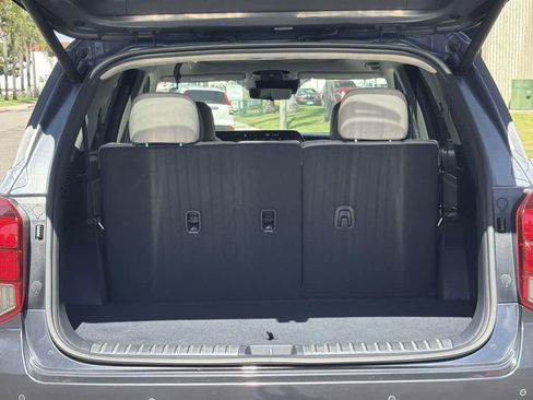 Used 2024 Hyundai Palisade Calligraphy image 33