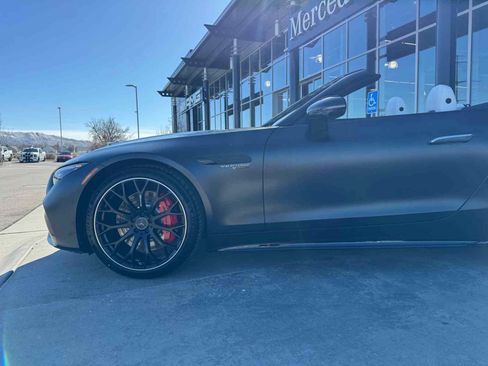 New 2025 Mercedes-Benz SL 55 AMG 4MATIC image 2