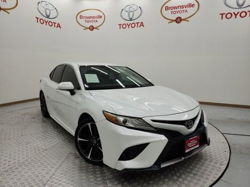 Used 2019 Toyota Camry XSE image 1