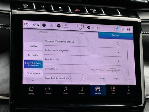 Used 2024 Jeep Grand Cherokee L Limited w/ Luxury Tech Group II image 62