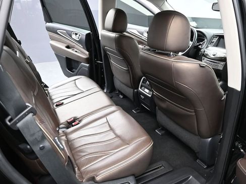 Used 2019 INFINITI QX60 Luxe w/ Essential Package AWD/4WD image 15