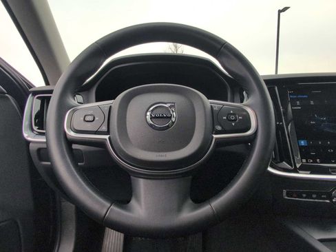 Used 2024 Volvo S60 B5 Core image 22