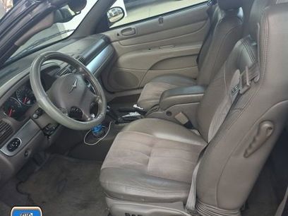 Used 2005 Chrysler Sebring Touring w/ Electronics Convenience Group