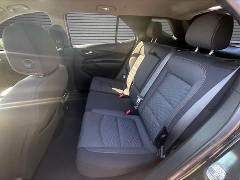 Used 2021 Chevrolet Equinox LT AWD/4WD image 21