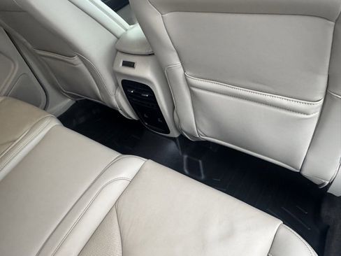 Used 2019 Lincoln MKC Select w/ Select Plus Package image 21