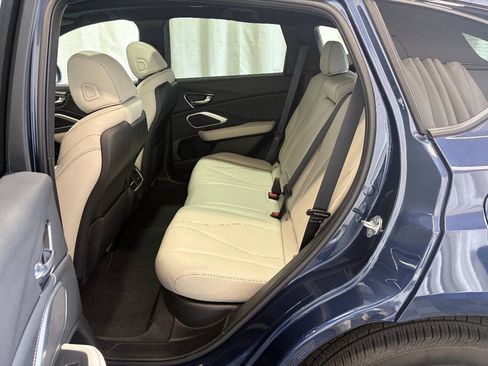 Used 2025 Acura RDX SH-AWD image 23