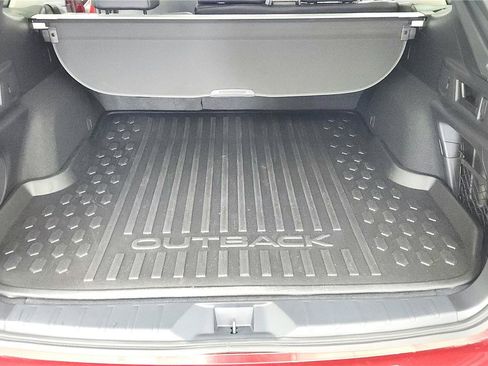 Used 2025 Subaru Outback Limited XT image 12