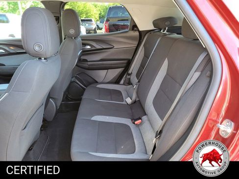 Used 2023 Chevrolet TrailBlazer LT FWD image 16