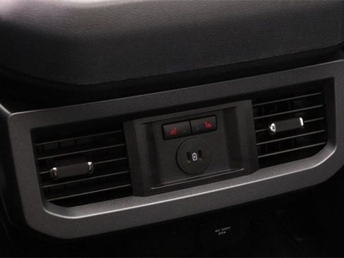 Certified 2024 Ford F250 Lariat w/ Lariat Ultimate Package image 26