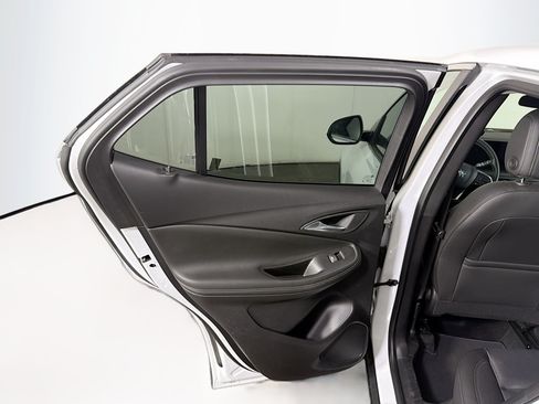 Used 2025 Buick Encore GX Preferred FWD image 26