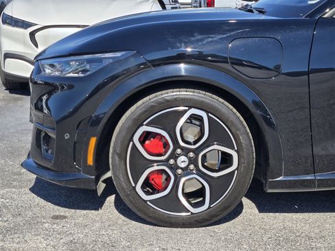 Used 2023 Ford Mustang Mach-E GT image 7