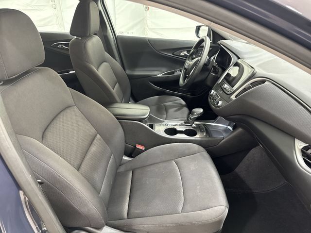 Used 2025 Chevrolet Malibu LT FWD image 27