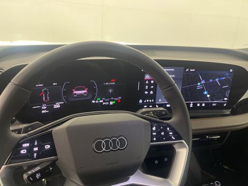 Certified 2025 Audi Q6 e-tron Premium w/ Convenience Package image 18