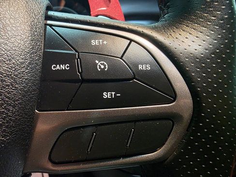 Used 2022 Dodge Charger Scat Pack image 6