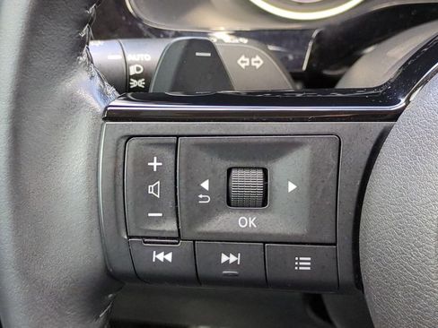 Certified 2023 Nissan Pathfinder SL image 22