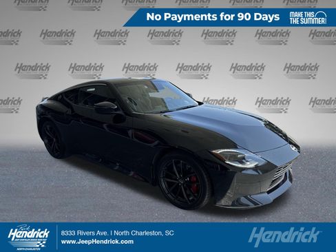 Used 2025 Nissan Z Performance w/ Floor Mat Package RWD image 1