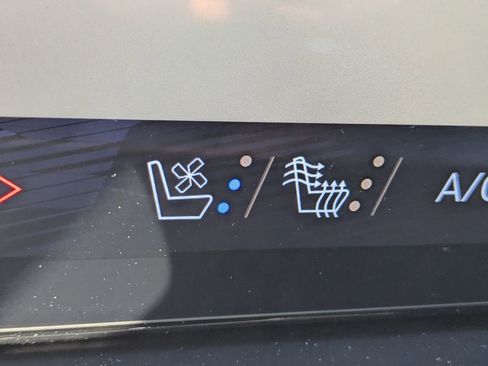 New 2025 Chevrolet Suburban High Country image 25