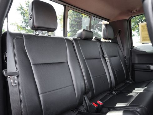 Used 2017 Ford F350 Lariat AWD/4WD image 33